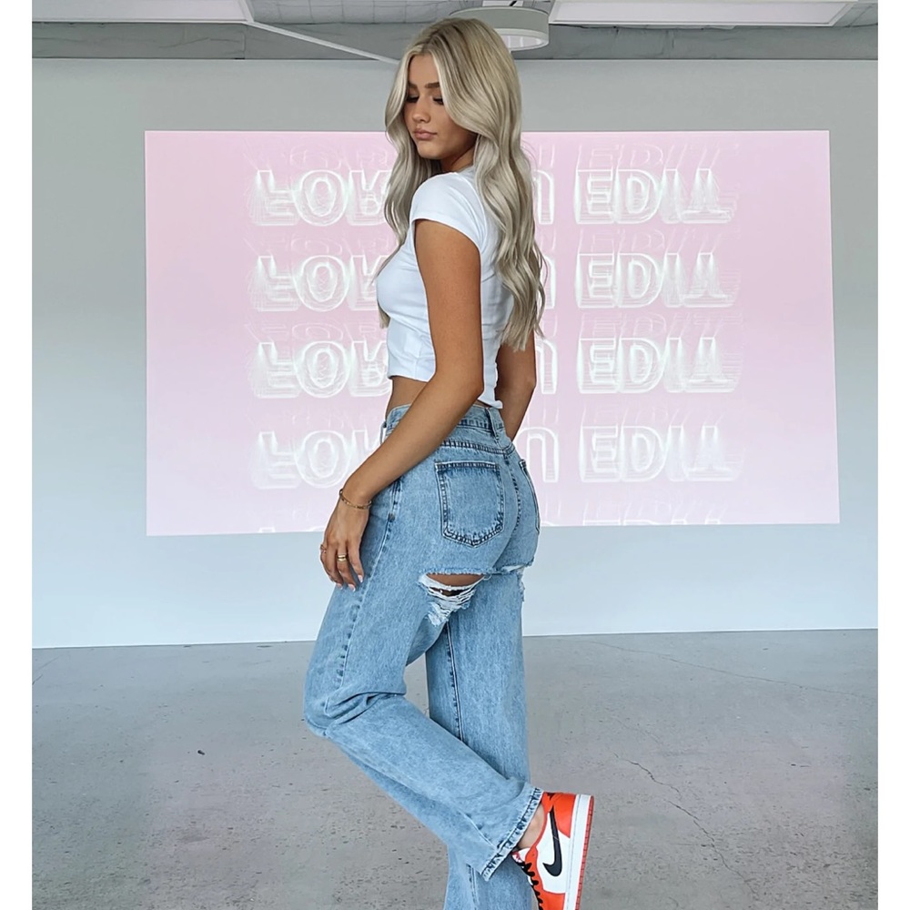 White fox jeans